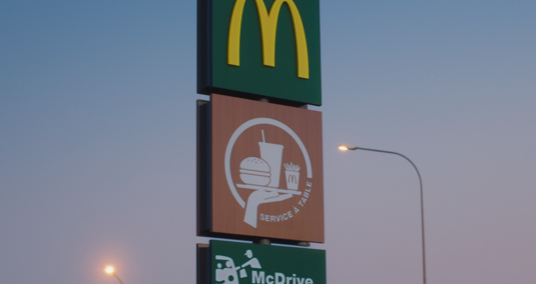 RELATED PROJECT 536x284_Revenez comme vous etes